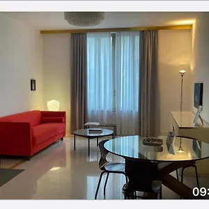 Corso Novara 5 Design , Naples Italie